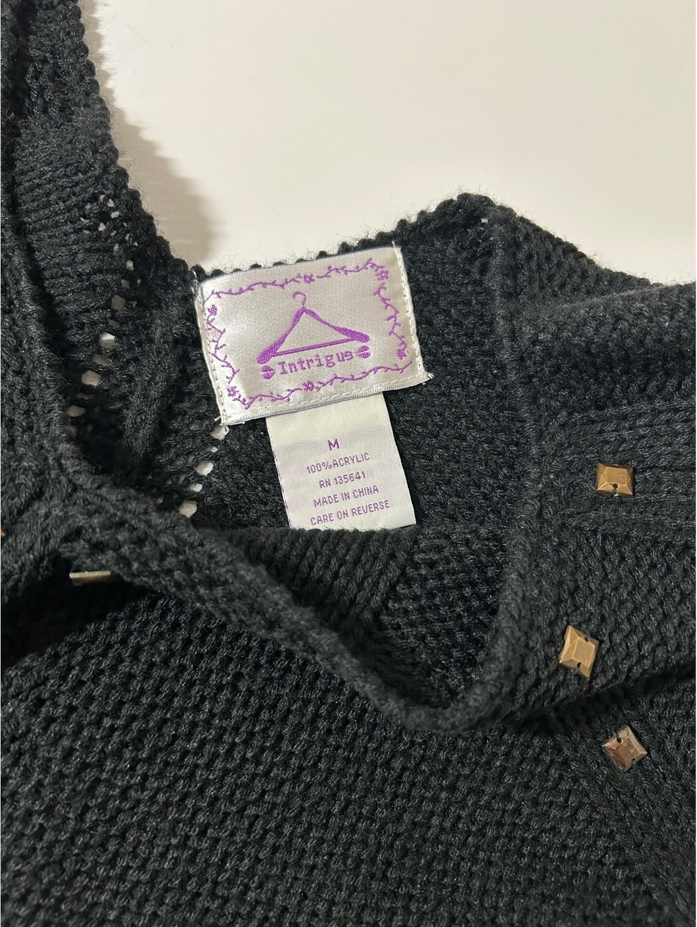 Intrigue sweater - Picture 5 of 6